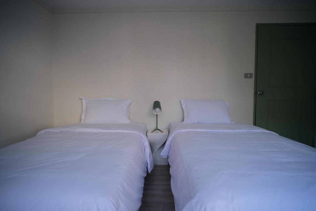 Apartament Baan Khun Pra Duplex Rm3 Bangkok Zewnętrze zdjęcie